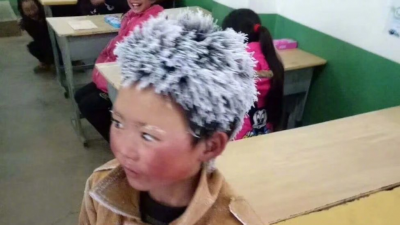 #OK! "ყინულის ბიჭუნა", რომელმაც სკოლაში გამოცდის ჩასაბარებლად 5 გრადუსიან სიცივეში 9 კმ გაიარა