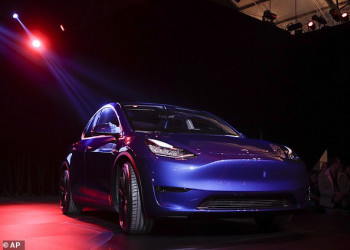 #OK! Tesla-მ ახალი ელექტრომობილის პრეზენტაცია გამართა
